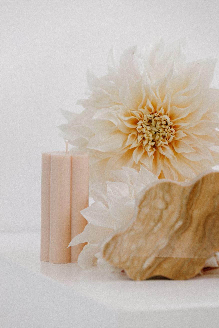 Poppy Floral Candle