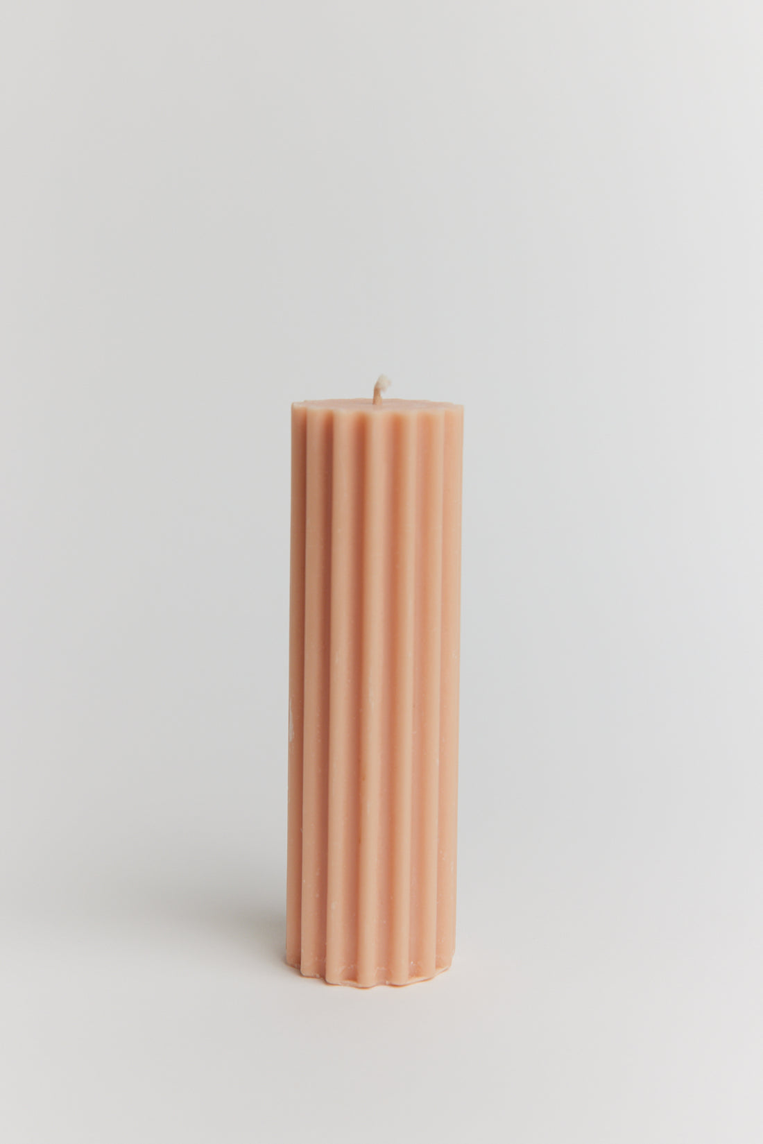 Romy - Ribbed Pillar Candle