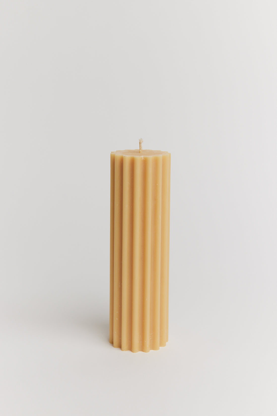 Romy - Ribbed Pillar Candle